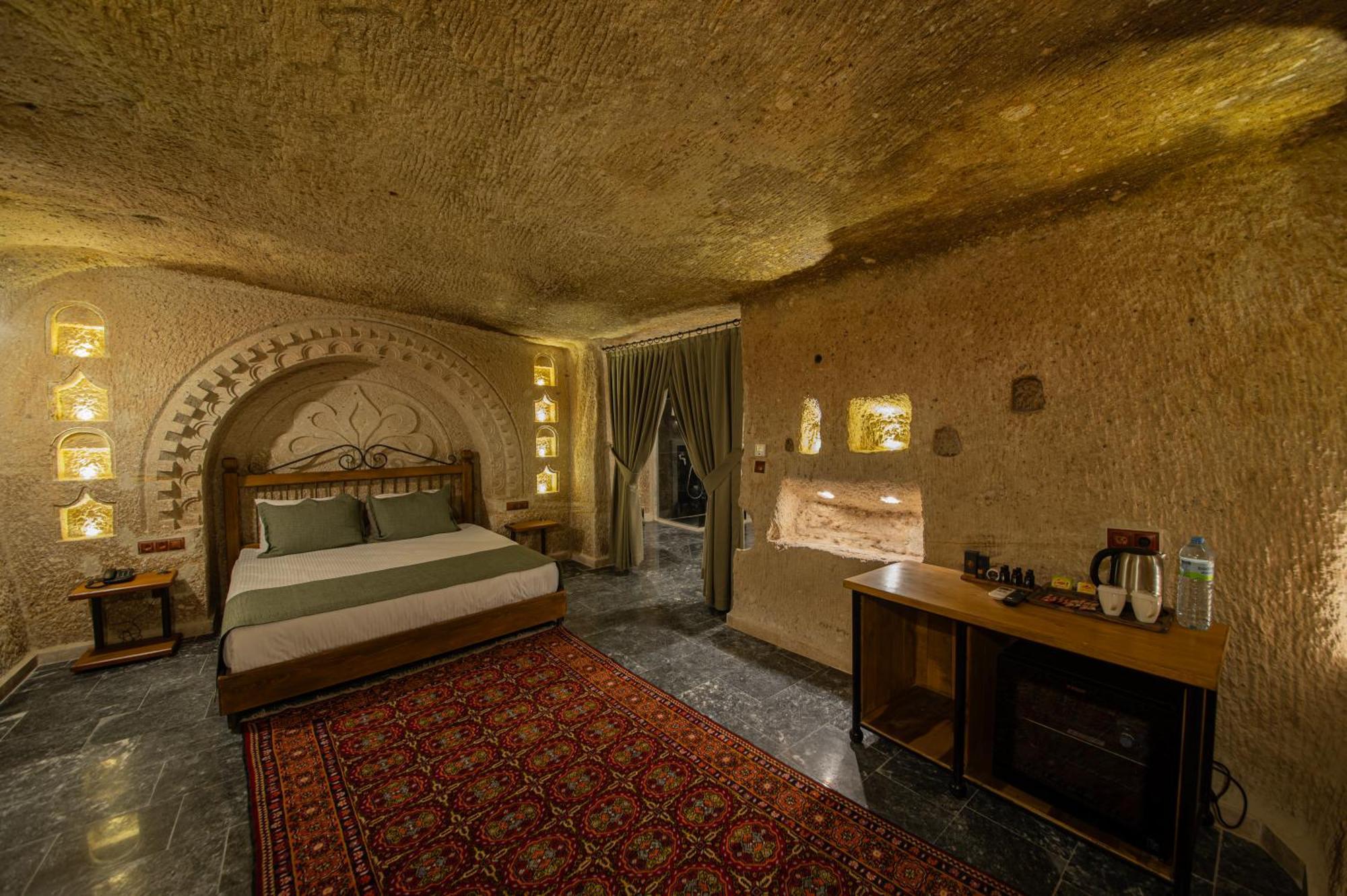 Ares Cave Suites Göreme Buitenkant foto