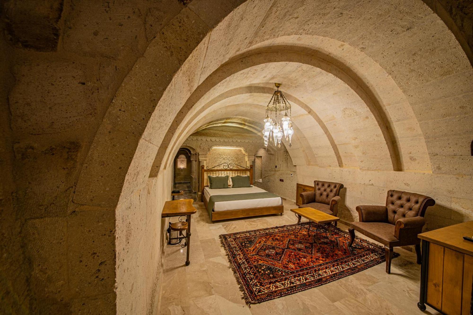 Ares Cave Suites Göreme Buitenkant foto
