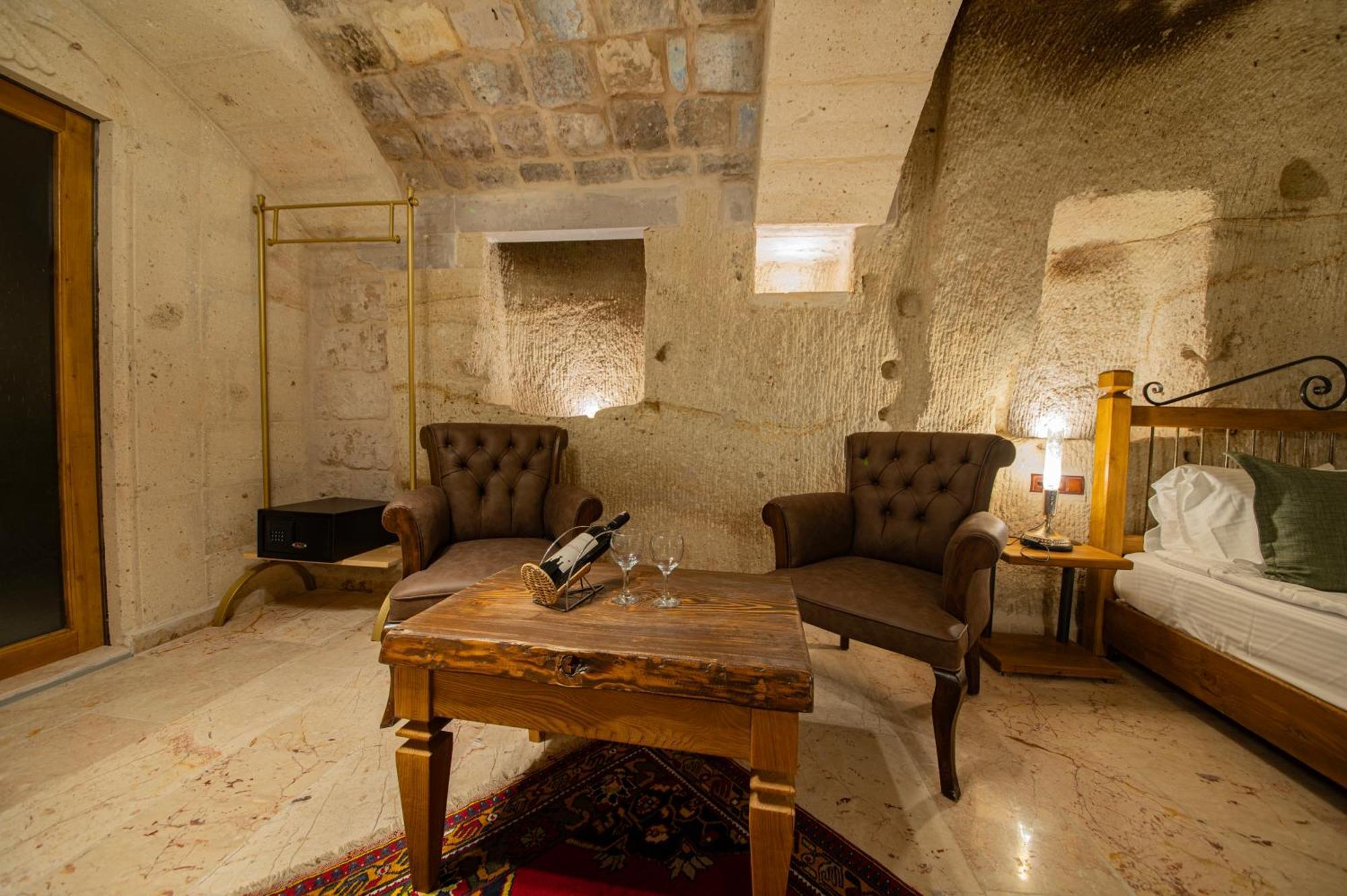 Ares Cave Suites Göreme Buitenkant foto