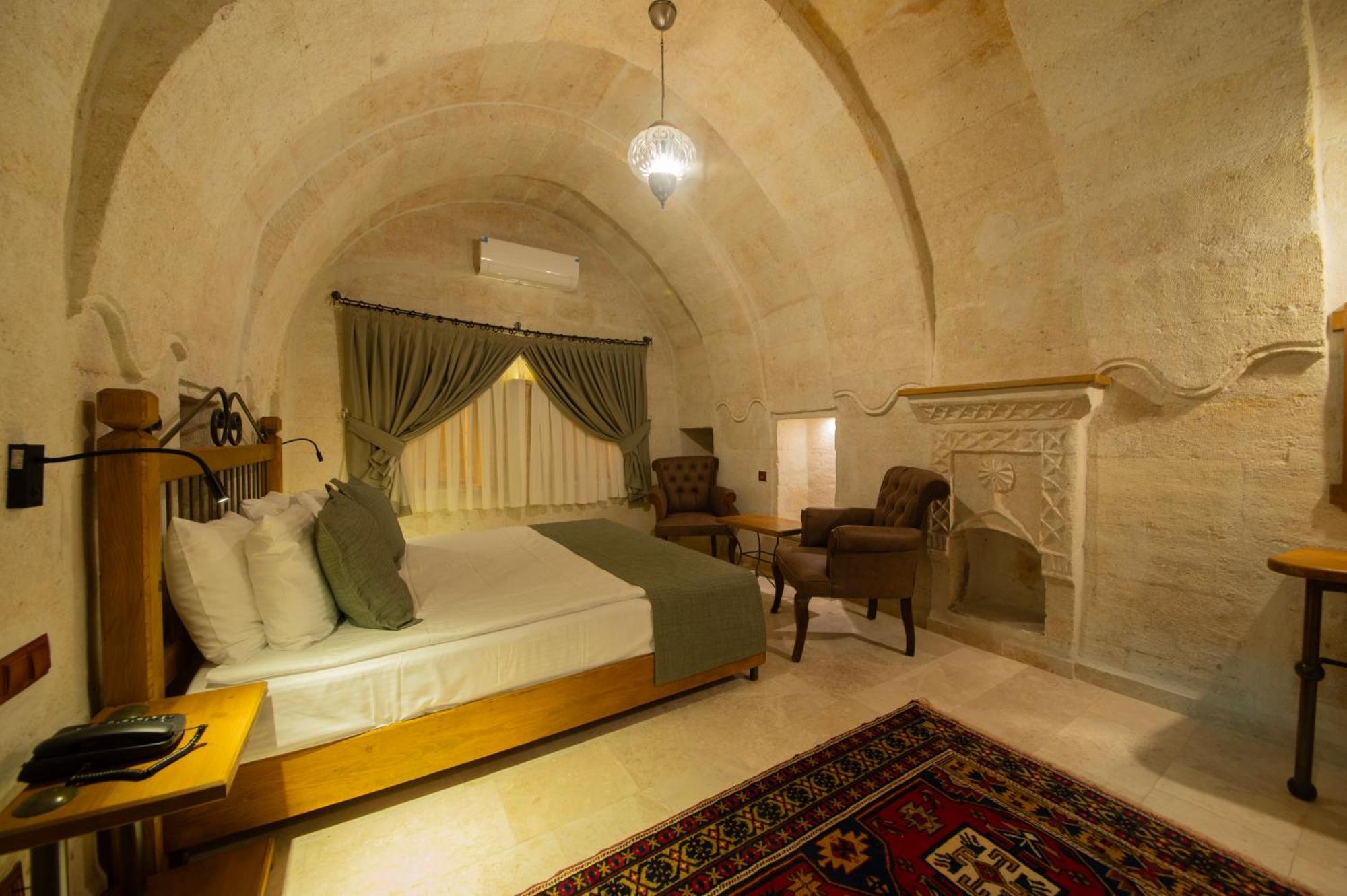 Ares Cave Suites Göreme Buitenkant foto
