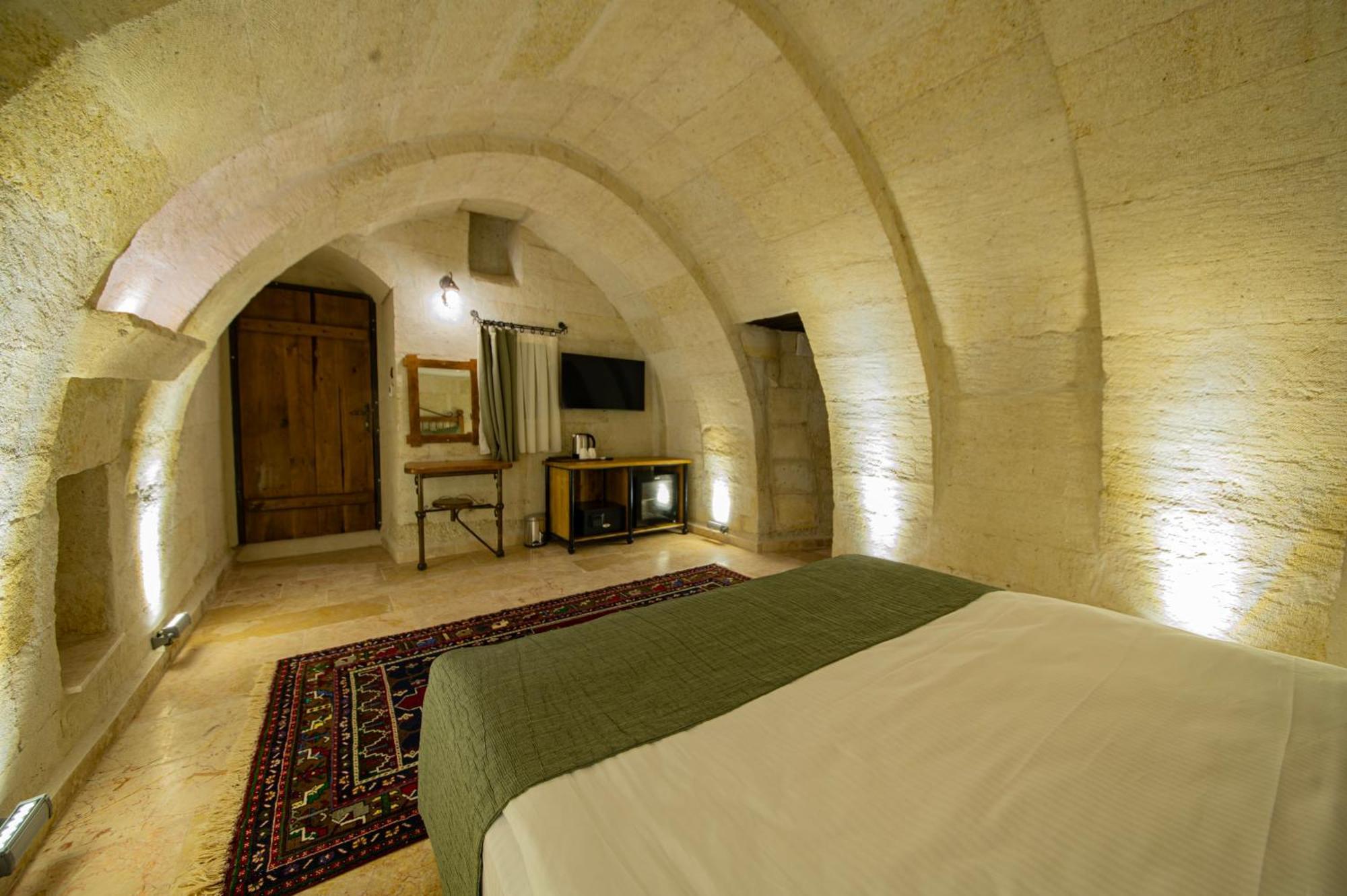 Ares Cave Suites Göreme Buitenkant foto