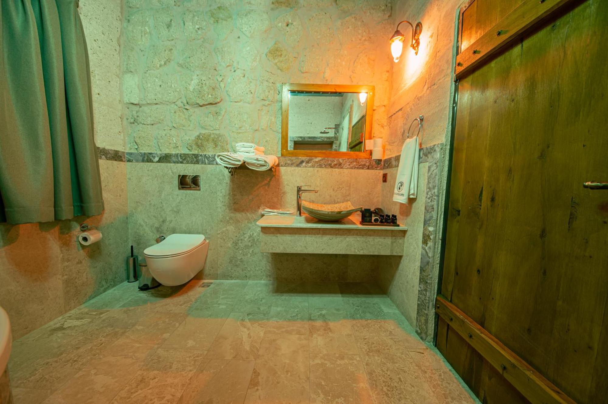 Ares Cave Suites Göreme Buitenkant foto