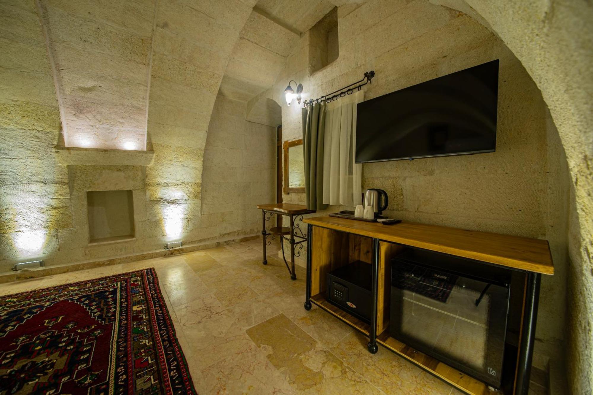 Ares Cave Suites Göreme Buitenkant foto