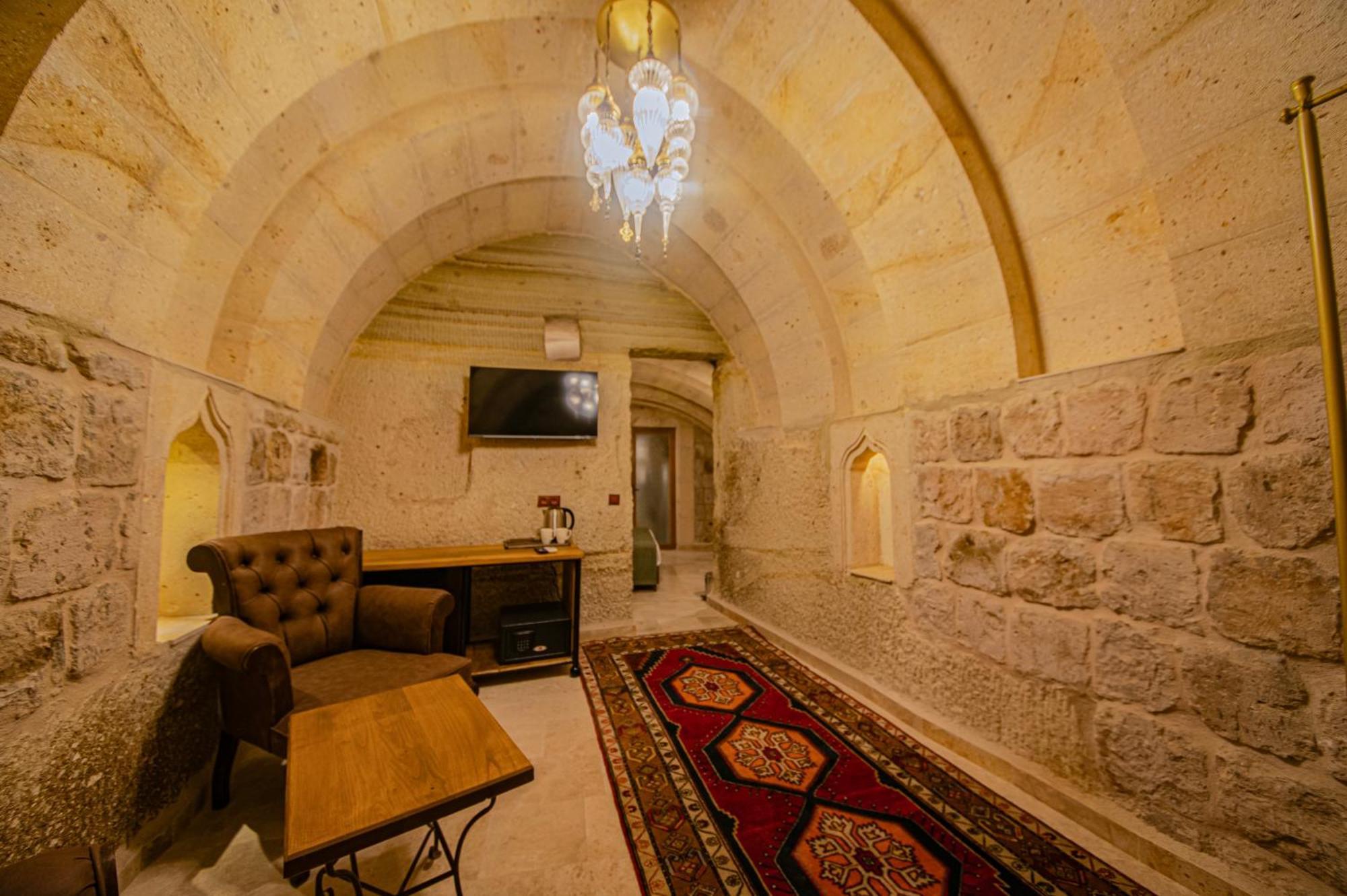 Ares Cave Suites Göreme Buitenkant foto